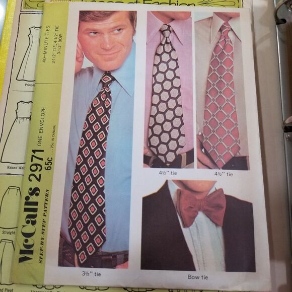 The Complete Family Sewing Book hardcover bound indexed 1972 with Bonus vintage - Picture 7 of 8